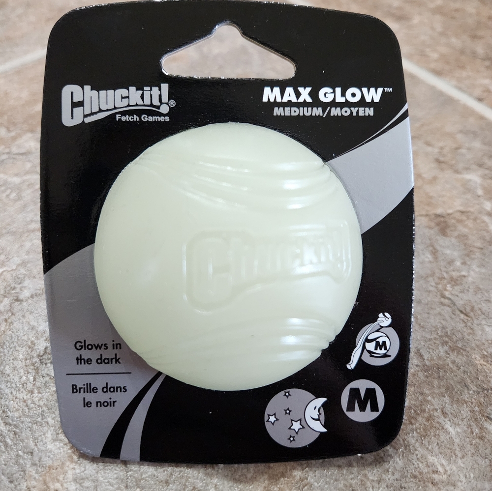 Chuckit! Max Glow